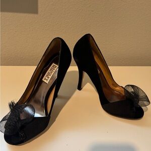 Badgley Mischka Black Heels with Mesh Bow
